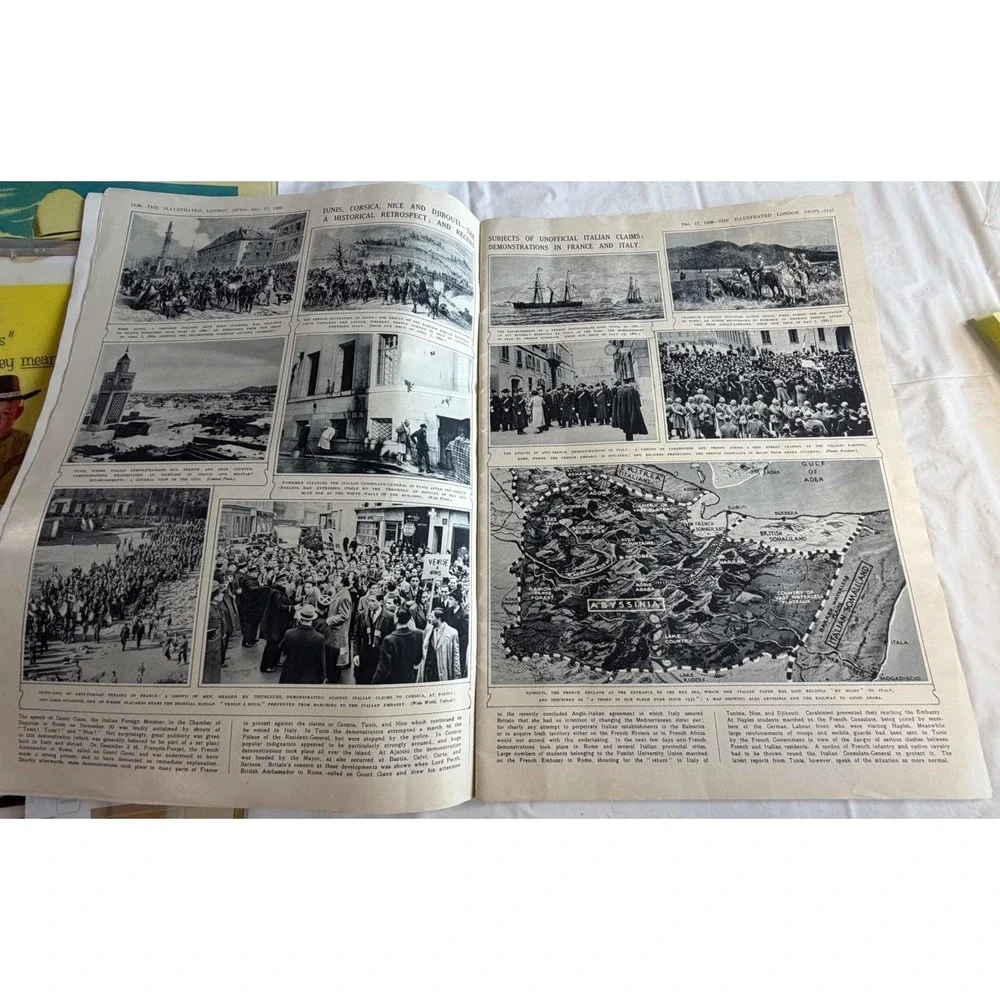 Vintage 1938 The Illustrated London News December 17 Dewars White Label Ad